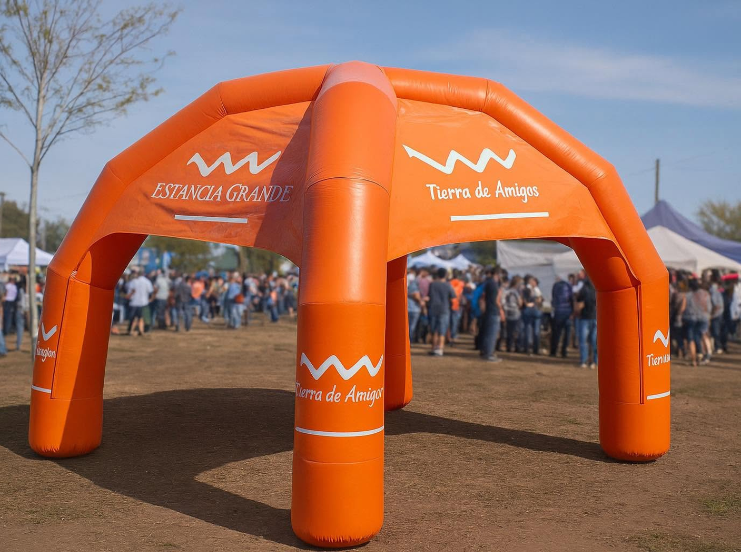 Carpa inflable araña a medida para activaciones de marca
